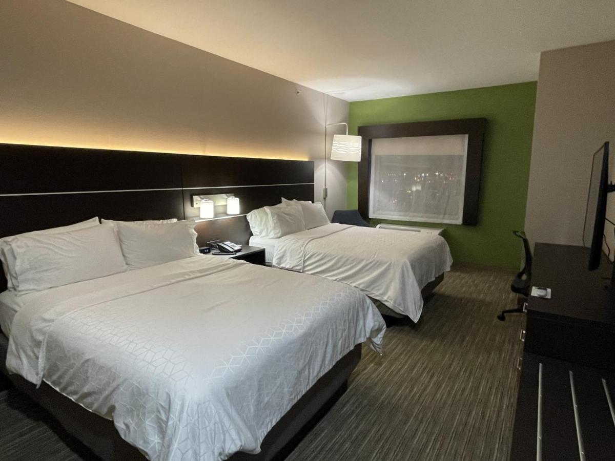 Holiday Inn Express Hotel And Suites Ada By Ihg Bagian luar foto